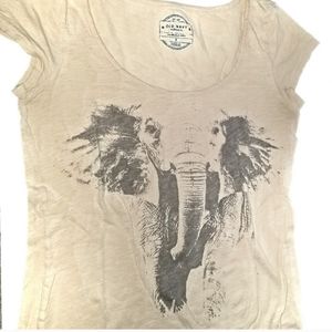 🏵Clearance🏵ON Graphic Tee price drop🫳🎤